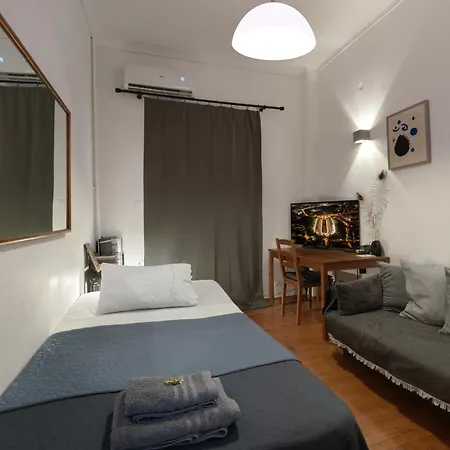 Apartment In Pangrati - Opp Pangrati Grove