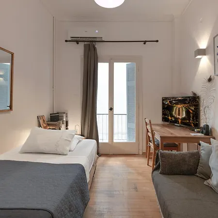 In Pangrati - Opp Pangrati Grove Apartment Athens
